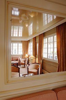 Hotel The Originals City, Chantecler,