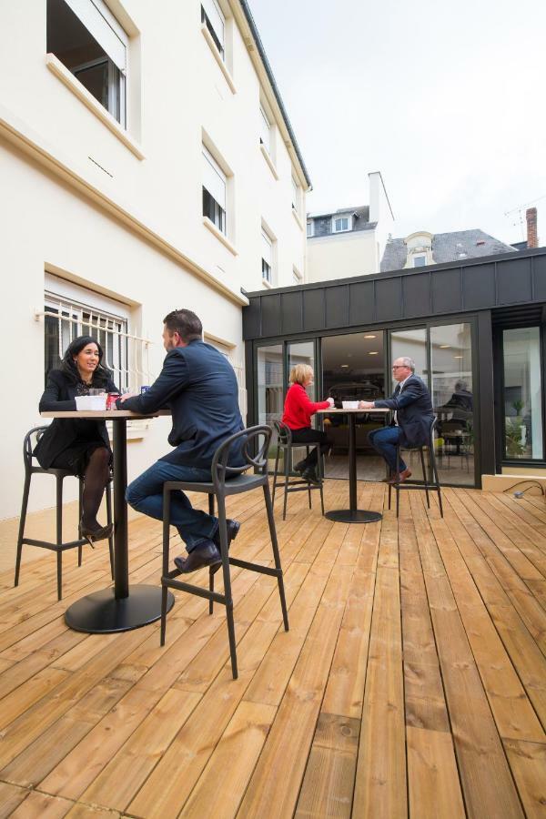 The Originals City, Chantecler, 3*